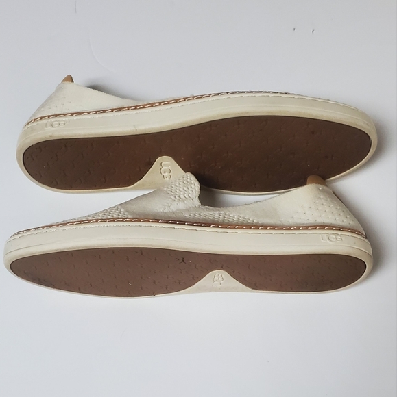 UGG Women's Sammy Slip On Hyper Weave Casual Sneakers 1016756 Size 9 - Picture 3 of 12